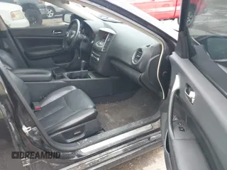 2014 Nissan Maxima S z VIN 1N4AA5AP3EC911798, wystawiony jako IAAI lot #41842528 z przebiegiem 124 030 mil mil oraz . Historia ofert i sprzedaży dostępna na DreamBid. Obrazek 5.