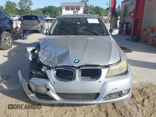 2010 BMW 3 Series 328i with VIN WBAPH7G52ANM47948, listed as a IAAI auction lot 41629774 with 161,027 mi miles and . Bid and sale history available at carsss.com. Image 12.