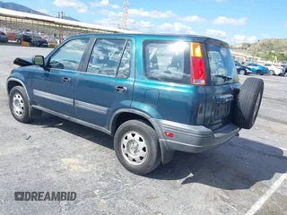 1998 Honda CR-V LX with VIN JHLRD2840WC009354, listed as a IAAI auction lot 41905900 with 250,568 mi miles. Bid and sale history available at carsss.com. Image 3.