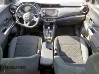 2020 Nissan Kicks SV с VIN 3N1CP5CV3LL536271, выставлен на аукционе Copart как лот 56705175 с пробегом 18 403 миль миль и Списание • Salvage title. История ставок и продаж доступна на DreamBid. Изображение 8.