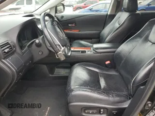 2010 Lexus RX 350 z VIN 2T2BK1BA4AC004697, wystawiony jako Copart lot #59765045 z przebiegiem 180 585 mil mil oraz Czysty tytuł • Clean title. Historia ofert i sprzedaży dostępna na DreamBid. Obrazek 7.