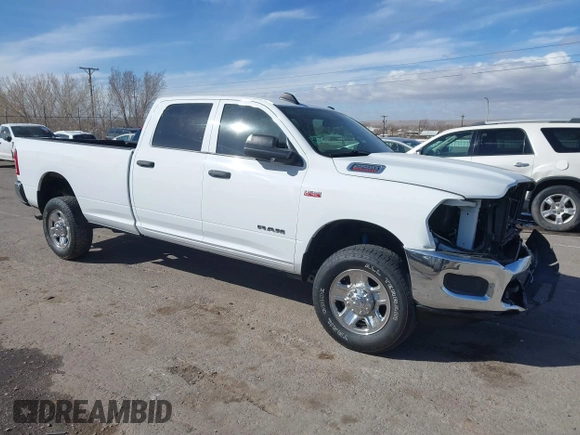 2019 Ram 2500 Tradesman with VIN 3C6UR5HJ3KG595479, listed as a IAAI auction lot 41480080 with 63,268 mi miles and . Bid and sale history available at DreamBid. Image 14.