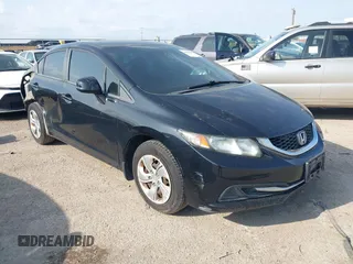 2013 Honda Civic LX z VIN 2HGFB2F5XDH579116, wystawiony jako IAAI lot #41889352 z przebiegiem 103 950 mil mil oraz . Historia ofert i sprzedaży dostępna na DreamBid. Obrazek 1.
