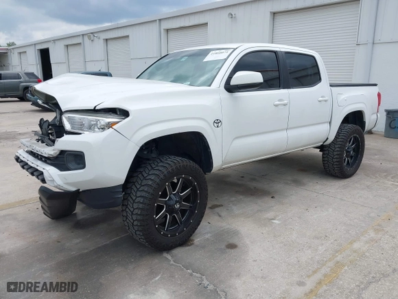 2017 Toyota Tacoma SR with VIN 5TFAX5GN7HX093195, listed as a IAAI auction lot 41860071 with 152,925 mi miles. Bid and sale history available at carsss.com. Image 18.