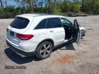 2016 Mercedes-Benz GLC 300 with VIN WDC0G4JB9GF055230, listed as a IAAI auction lot 42037366 with 82,222 mi miles and . Bid and sale history available at DreamBid. Image 4.