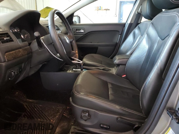 2009 Mercury Milan Premier with VIN 3MEHM02159R619380, listed as a Copart auction lot 70838384 with 172,203 mi miles and Salvage title. Bid and sale history available at DreamBid. Image 7.