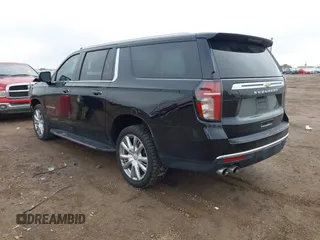 2022 Chevrolet Suburban High Country with VIN 1GNSKGKL5NR200434, listed as a IAAI auction lot 41047540 with 67,891 mi miles and . Bid and sale history available at DreamBid. Image 3.