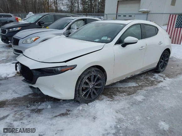 2019 Mazda Mazda3 Hatchback w/Premium Pkg with VIN JM1BPANM5K1134974, listed as a IAAI auction lot 41610402 with 110,055 mi miles. Bid and sale history available at carsss.com. Image 2.