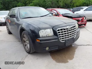 2006 Chrysler 300 Touring with VIN 2C3KA53G36H432859, listed as a IAAI auction lot 42141903 with 270,699 mi miles. Bid and sale history available at carsss.com. Image 1.