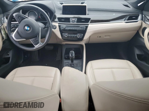 2020 BMW X1 xDrive28i с VIN WBXJG9C03L5P43018, выставлен на аукционе Copart как лот 61079135 с пробегом 45 750 миль миль и Списание • Salvage title. История ставок и продаж доступна на DreamBid. Изображение 8.