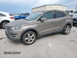 2016 Lincoln MKC Premier with VIN 5LMCJ1C90GUJ31984, listed as a Copart auction lot 50240875 with 111,623 mi miles and Salvage title. Bid and sale history available at DreamBid. Image 1.