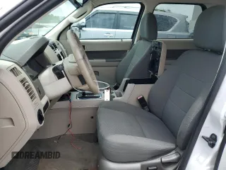 2010 Ford Escape XLT с VIN 1FMCU0DGXAKA35946, выставлен на аукционе Copart как лот 60035565 с пробегом 28 651 миль миль и Списание • Salvage title. История ставок и продаж доступна на DreamBid. Изображение 7.