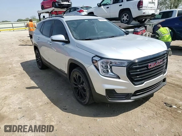 2022 GMC Terrain SLE with VIN 3GKALTEV7NL250321, listed as a Copart auction lot 53404475 with 31,502 mi miles and Salvage title. Bid and sale history available at DreamBid. Image 12.