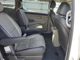 2017 Kia Sedona LX with VIN KNDMB5C1XH6237147, listed as a Copart auction lot 45484495 with Not Provided miles and Salvage Title. Bid and sale history available at DreamBid. Image 11.