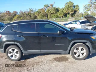 2018 Jeep Compass Latitude with VIN 3C4NJCBB1JT467953, listed as a IAAI auction lot 41254646 with 88,322 mi miles. Bid and sale history available at carsss.com. Image 13.