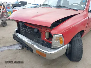 1989 Toyota Pickup DLX with VIN JT4RN93P8K0004371, listed as a IAAI auction lot 42126597 with 180,609 mi miles and . Bid and sale history available at DreamBid. Image 13.