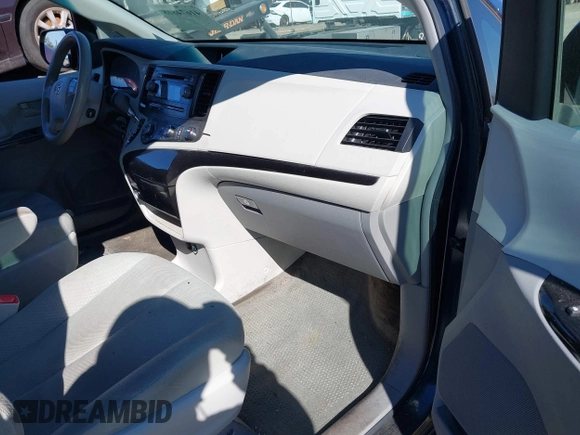 2012 Toyota Sienna with VIN 5TDZK3DC0CS196952, listed as a IAAI auction lot 41674818 with 135,630 mi miles and . Bid and sale history available at DreamBid. Image 5.