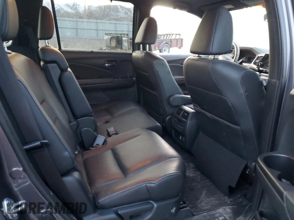 2021 Honda Passport Touring with VIN 5FNYF8H93MB006966, listed as a Copart auction lot 84738884 with 48,467 mi miles and Salvage Title. Bid and sale history available at carsss.com. Image 10.