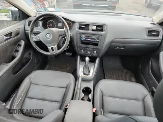 2011 Volkswagen Jetta SE with VIN 3VWDZ7AJ7BM318475, listed as a Copart auction lot 63148335 with 125,266 mi miles and Clean title. Bid and sale history available at DreamBid. Image 8.