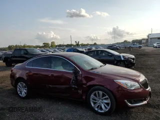 2016 Buick Regal Premium II with VIN 2G4GT5GX7G9174570, listed as a Copart auction lot 69968344 with 121,356 mi miles and Salvage Title. Bid and sale history available at carsss.com. Image 4.