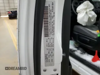 2017 Ram 1500 Tradesman z VIN 3C6JR6AG1HG510512, wystawiony jako Copart lot #87580045 z przebiegiem Nie podano mil oraz Szkoda całkowita • Salvage title. Historia ofert i sprzedaży dostępna na DreamBid. Obrazek 13.