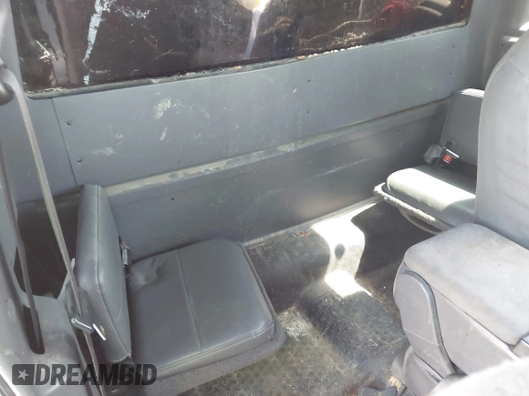 2002 Ford Ranger XL with VIN 1FTYR14U82PA53776, listed as a IAAI auction lot 41968782 with Not Provided miles and . Bid and sale history available at carsss.com. Image 8.