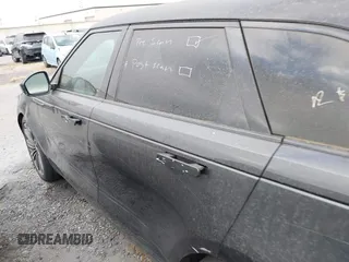 2024 Land Rover Range Rover Velar Dynamic SE with VIN SALYL2EX5RA381632, listed as a IAAI auction lot 42262189 with 23,135 mi miles and . Bid and sale history available at DreamBid. Image 14.