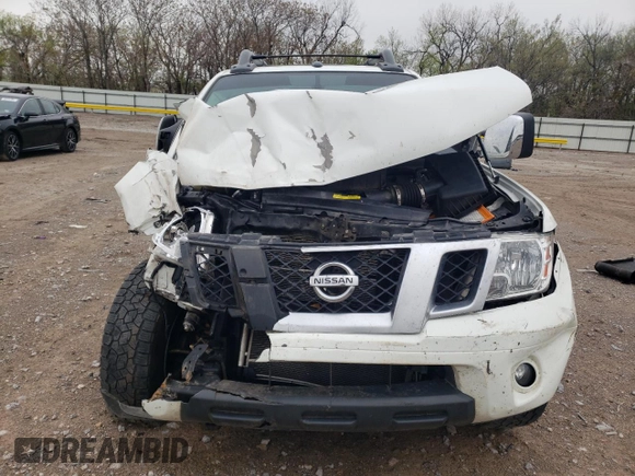 2020 Nissan Frontier SV z VIN 1N6ED0EB2LN709389, wystawiony jako Copart lot #51645795 z przebiegiem Nie podano mil oraz Szkoda całkowita • Salvage title. Historia ofert i sprzedaży dostępna na DreamBid. Obrazek 5.
