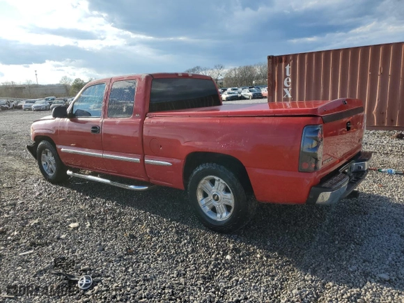 1999 GMC Sierra 1500 SLE with VIN 2GTEC19V6X1528805, listed as a Copart auction lot 44385734 with 0 mi miles and Salvage Title. Bid and sale history available at carsss.com. Image 2.