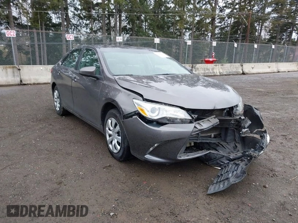 2017 Toyota Camry XLE z VIN 4T1BF1FK3HU311735, wystawiony jako IAAI lot #41848571 z przebiegiem 59 512 mil mil oraz . Historia ofert i sprzedaży dostępna na DreamBid. Obrazek 1.