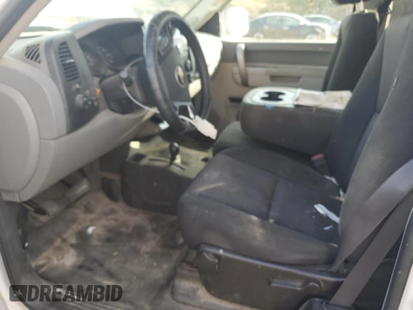 2011 Chevrolet Silverado 1500 Work Truck with VIN 1GCRKPE31BZ206231, listed as a Copart auction lot 77248654 with 198,480 mi miles and Salvage Title. Bid and sale history available at DreamBid. Image 7.