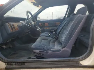 1988 Buick Regal с VIN 2G4WD14W5J1464891, выставлен на аукционе Copart как лот 61186065 с пробегом 83 990 миль миль и Чистый • Clean title. История ставок и продаж доступна на DreamBid. Изображение 7.