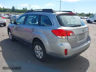 2010 Subaru Outback with VIN 4S4BRBAC0A3324435, listed as a IAAI auction lot 39857302 with 124,415 mi miles. Bid and sale history available at carsss.com. Image 3.