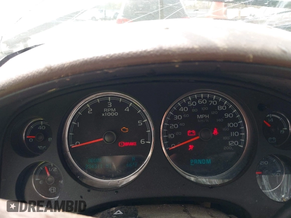 2011 Chevrolet Tahoe LS with VIN 1GNSCAE09BR352496, listed as a IAAI auction lot 41888764 with 234,311 mi miles and . Bid and sale history available at DreamBid. Image 7.
