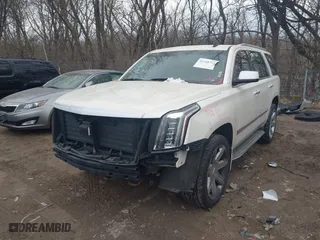 2015 Cadillac Escalade Premium with VIN 1GYS4CKJ0FR296009, listed as a IAAI auction lot 41168793 with 176,073 mi miles. Bid and sale history available at carsss.com. Image 2.