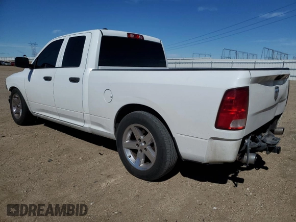 2018 Ram 1500 Express z VIN 1C6RR6FT6JS131898, wystawiony jako Copart lot #46692795 z przebiegiem 200 929 mil mil oraz Szkoda całkowita • Salvage title. Historia ofert i sprzedaży dostępna na DreamBid. Obrazek 2.