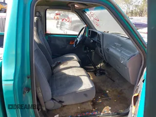 1994 Ford Ranger Splash with VIN 1FTCR10A8RPB83251, listed as a IAAI auction lot 41552632 with 211,719 mi miles. Bid and sale history available at carsss.com. Image 5.