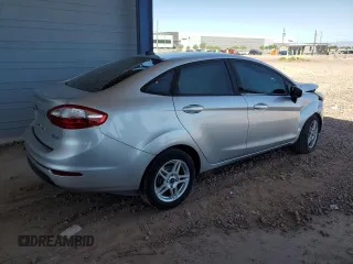 2017 Ford Fiesta SE z VIN 3FADP4BJ5HM145950, wystawiony jako Copart lot #54406095 z przebiegiem 45 395 mil mil oraz Szkoda całkowita • Salvage title. Historia ofert i sprzedaży dostępna na DreamBid. Obrazek 3.