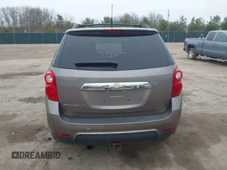 2011 Chevrolet Equinox 2LT z VIN 2CNALPEC6B6380121, wystawiony jako IAAI lot #42032258 z przebiegiem 169 828 mil mil oraz . Historia ofert i sprzedaży dostępna na DreamBid. Obrazek 16.