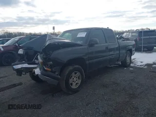 2003 Chevrolet Silverado 1500 LS with VIN 2GCEK19VX31260807, listed as a IAAI auction lot 41443970 with 180,000 mi miles. Bid and sale history available at carsss.com. Image 2.