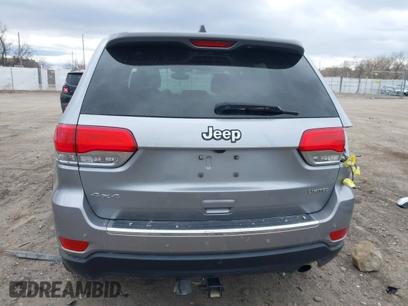 2018 Jeep Grand Cherokee Limited with VIN 1C4RJFBG5JC195417, listed as a IAAI auction lot 41861657 with 151,140 mi miles and . Bid and sale history available at DreamBid. Image 17.