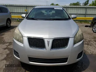 2010 Pontiac Vibe 1SA z VIN 5Y2SP6E86AZ413513, wystawiony jako Copart lot #58741375 z przebiegiem 284 616 mil mil oraz Czysty tytuł • Clean title. Historia ofert i sprzedaży dostępna na DreamBid. Obrazek 5.