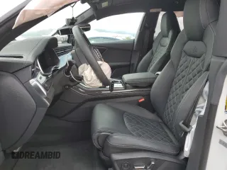 2023 Audi SQ8 Premium Plus z VIN WA1AWBF12PD004868, wystawiony jako Copart lot #47073593 z przebiegiem 4272 mil mil oraz . Historia ofert i sprzedaży dostępna na DreamBid. Obrazek 7.