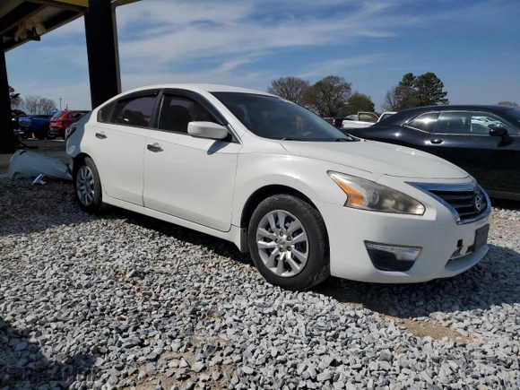 2015 Nissan Altima 2.5 S with VIN 1N4AL3AP8FN354469, listed as a Copart auction lot 49505165 with 109,510 mi miles and Salvage Title. Bid and sale history available at carsss.com. Image 4.