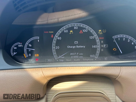 2010 Mercedes-Benz CL 550 z VIN WDDEJ8GB7AA025620, wystawiony jako Copart lot #73417454 z przebiegiem 193 339 mil mil oraz Czysty tytuł • Clean title. Historia ofert i sprzedaży dostępna na DreamBid. Obrazek 8.