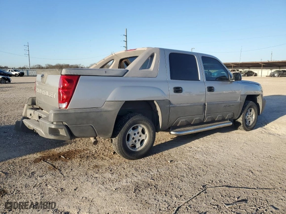 2006 Chevrolet Avalanche LT with VIN 3GNEC12Z06G125171, listed as a Copart auction lot 47623245 with 173,992 mi miles and Salvage Title. Bid and sale history available at carsss.com. Image 3.