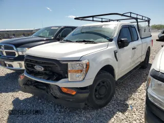 2022 Ford F-150 XL z VIN 1FTEX1CPXNKD67550, wystawiony jako Copart lot #55926335 z przebiegiem 96 944 mil mil oraz Czysty tytuł • Clean title. Historia ofert i sprzedaży dostępna na DreamBid. Obrazek 1.