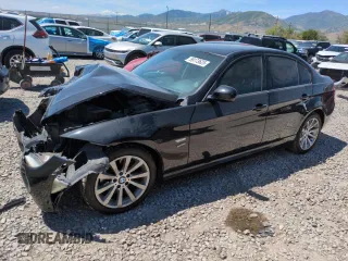 2011 BMW 3 Series 328i xDrive z VIN WBAPK5G57BNN81541, wystawiony jako Copart lot #59173625 z przebiegiem Nie podano mil oraz Szkoda całkowita • Salvage title. Historia ofert i sprzedaży dostępna na DreamBid. Obrazek 1.