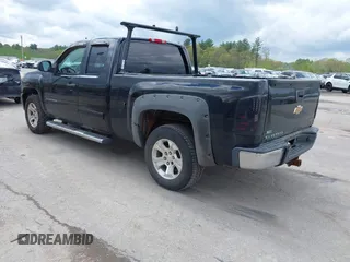 2010 Chevrolet Silverado 1500 LT with VIN 1GCSKSE39AZ110317, listed as a IAAI auction lot 42221533 with 296,468 mi miles and . Bid and sale history available at DreamBid. Image 3.