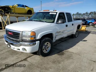 2003 GMC Sierra 2500HD SLT z VIN 1GTHK23143F188567, wystawiony jako Copart lot #43999385 z przebiegiem 212 354 mil mil oraz Szkoda całkowita • Salvage title. Historia ofert i sprzedaży dostępna na DreamBid. Obrazek 1.
